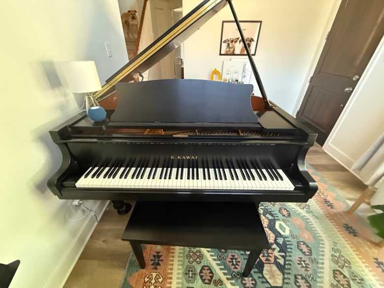 Kawai Grand Piano Model RX-1 ES With Bench