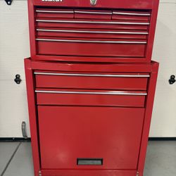     Stack On 2 Tier 8 Drawer Tool Box (Excellent Condition) 