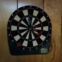 Electronic Dartboard - 200 games