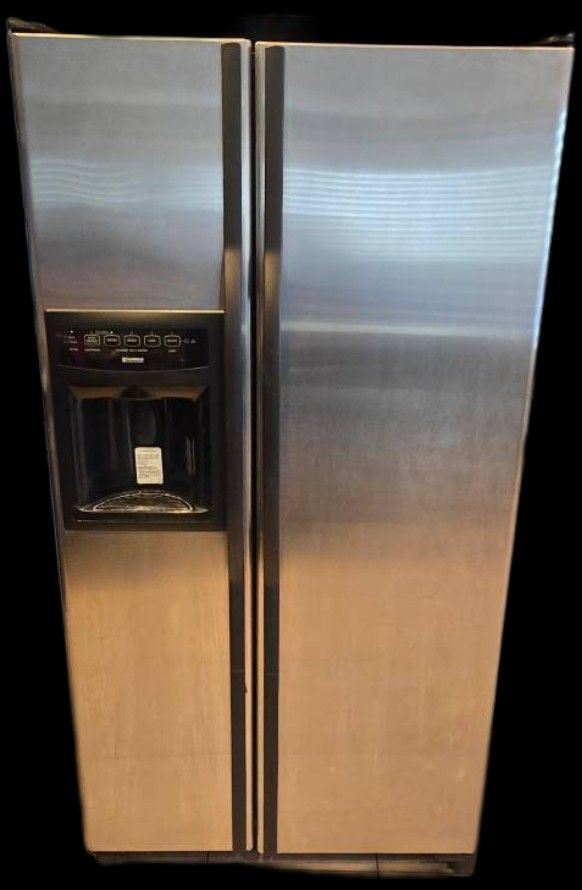 KENMORE STAINLESS STEEL REFRIGERATOR