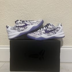 Kobe 8 Court Purple