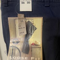 Dockers Loose Fit Men’s Pants 36x30