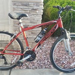 Schwinn 26" Mountain Bike