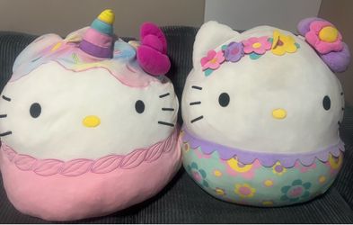 Hello kitty 20" squishmallows bundle