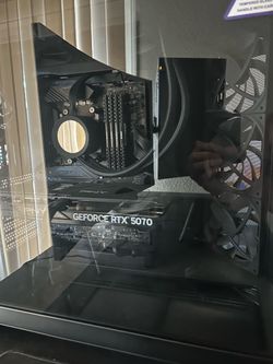 Entire Gaming Set Up With New Custom Gaming PC