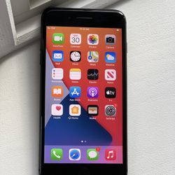 iPhone 8 Plus 64GB Unlocked 