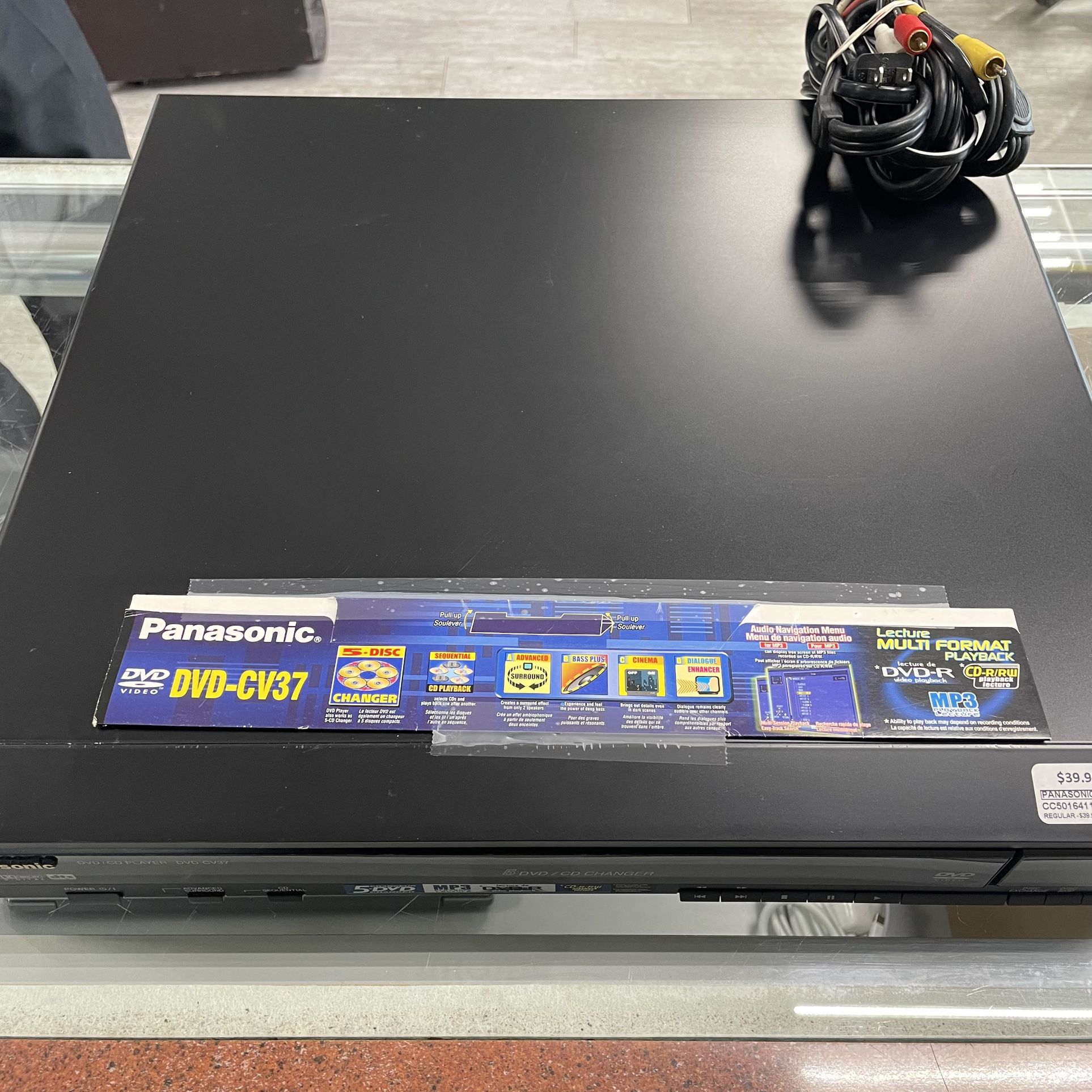 Panasonic 5 DVD Player With Controller