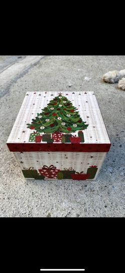 G I F T Boxes For Christmas Presents