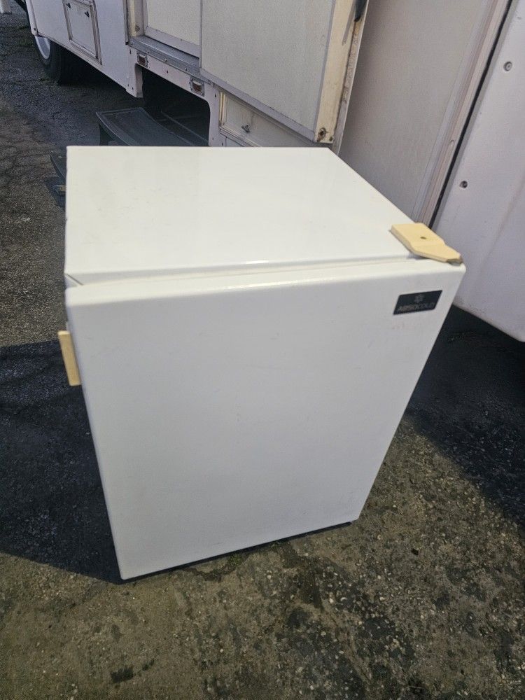 Absocold Mini Refrigerator 