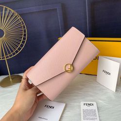 Fendi Pink Wallet Mother’s Day Gift 