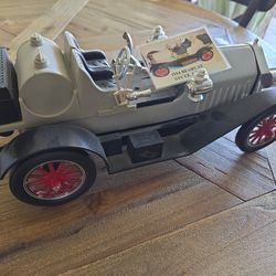 Vintage Decanter Car 1914 Bearcat Stutz, Grey