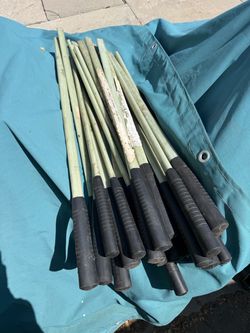 Fiberglass Sledgehammer Handles - Lot of 22