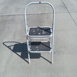 Two  Step Ladder. Metal Frame.