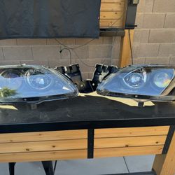 2004-2009 Mazda 3 Sedan Headlights