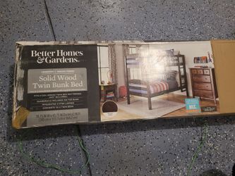 Better Homes & Gardens Solid Wood Twin Bunk Bed – $150