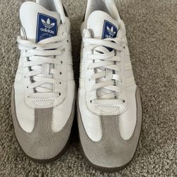 all White Adidas Sambas 