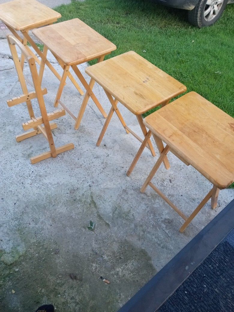 4 Marching Tables With Stand