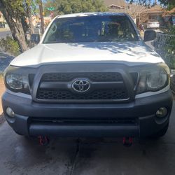 Tacoma 2011 Oem Front End 