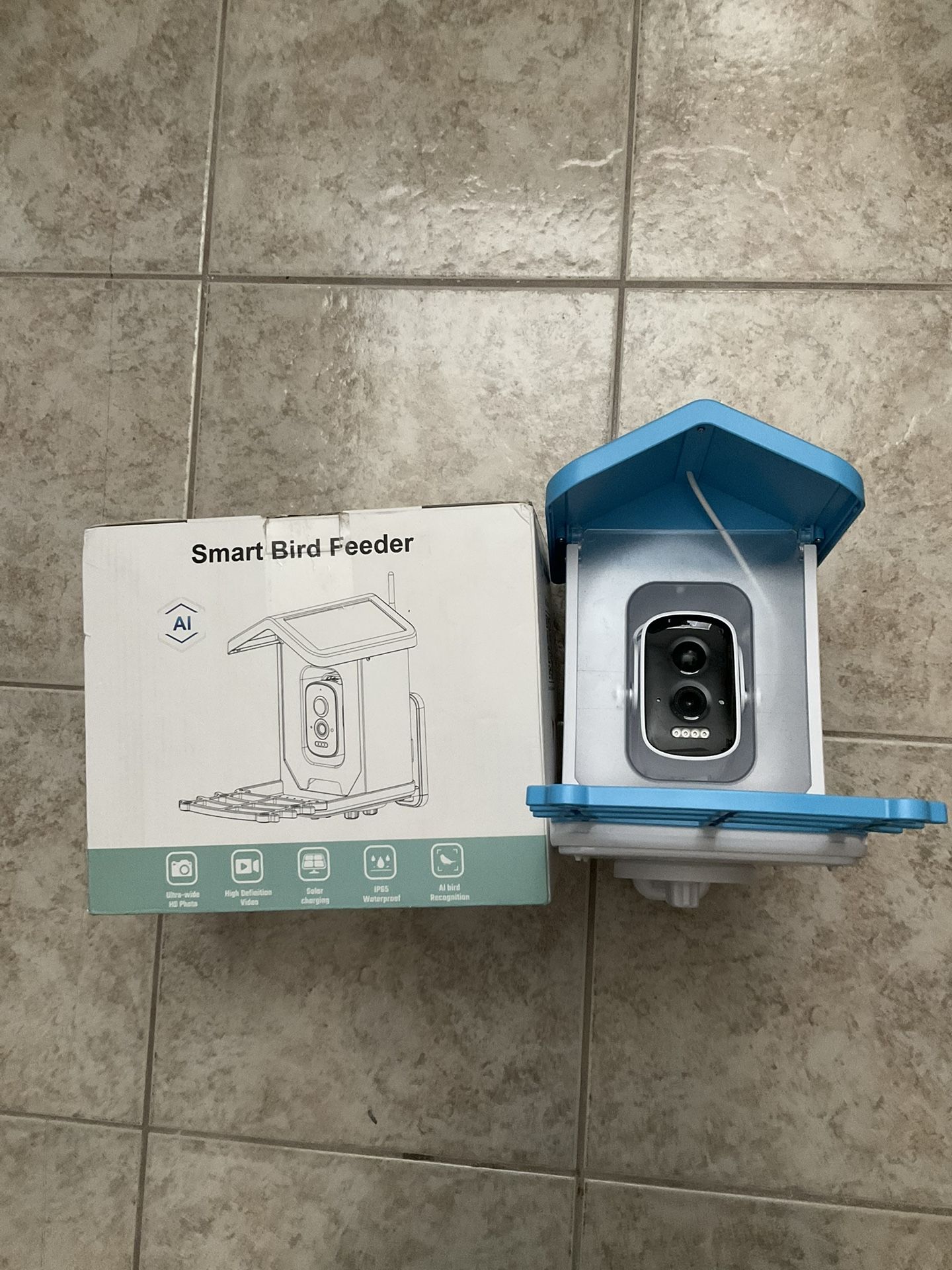 Solar Power Bird Feeder Camera