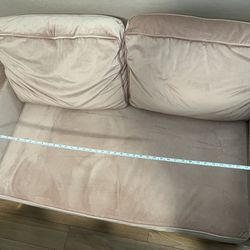 Small Light Pink Couch 