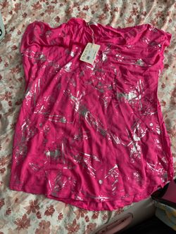 Pink Top.  Size Large