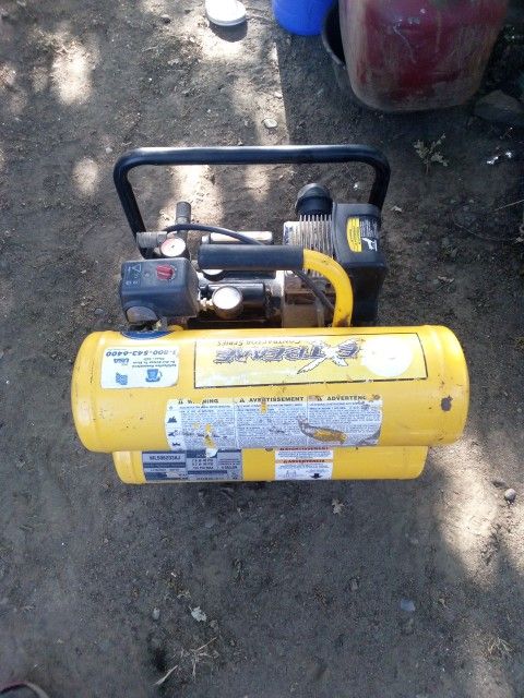 Compresor