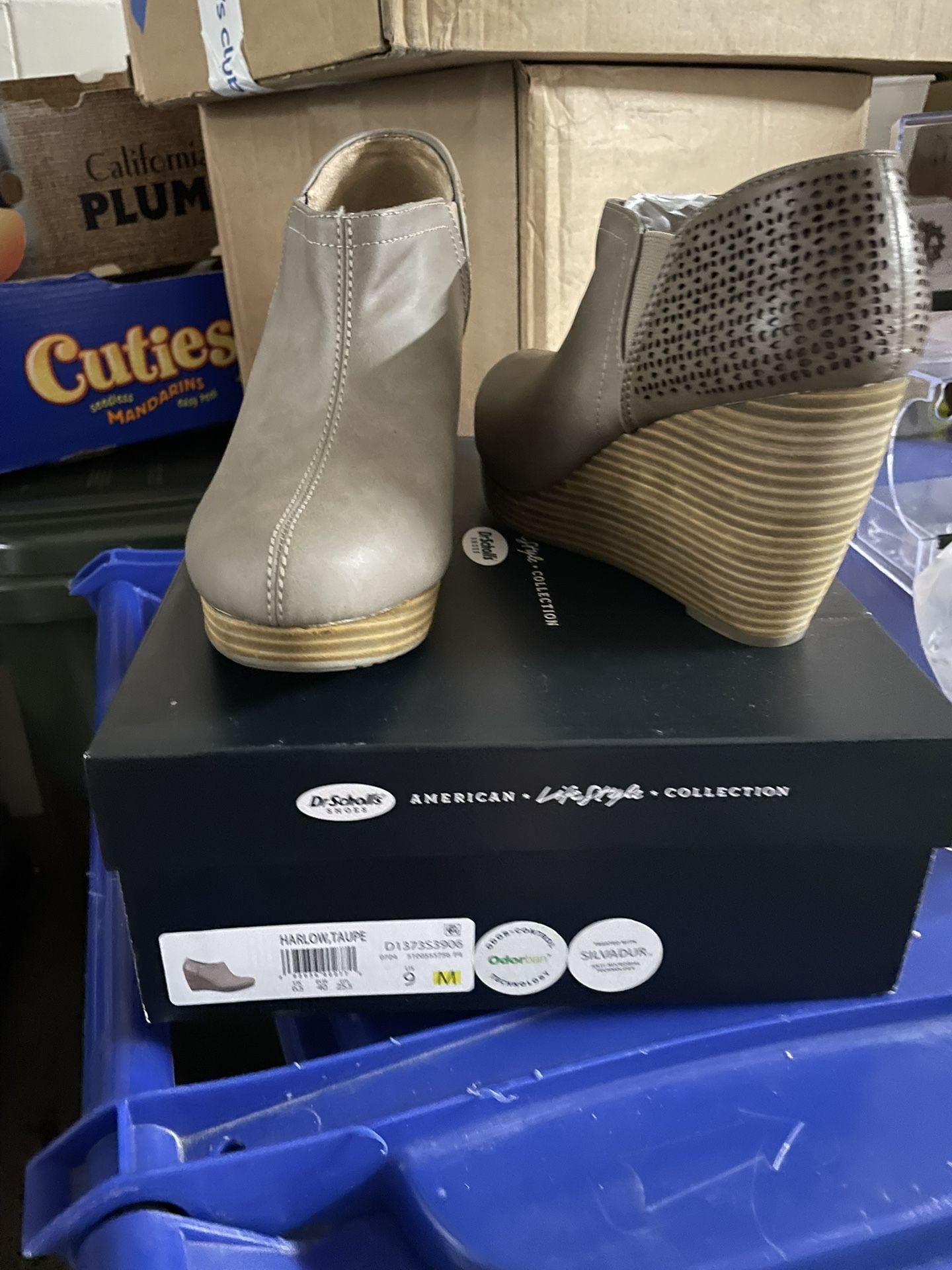 New Women’s Taupe Dr Scholl’s Harlow  Wedge Bootie Ankle Boots 9M