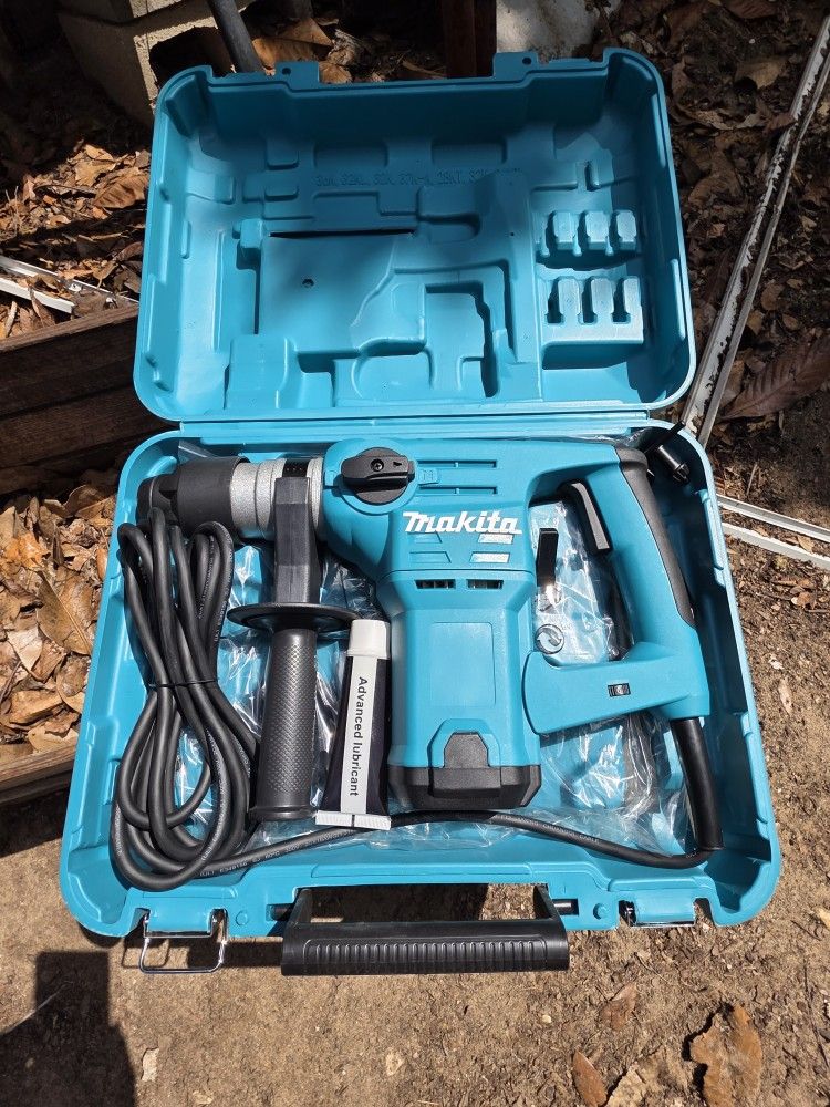 Makita 1 3/4" Rotary Hammer Drill Anti Vibration