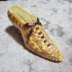 VintageStyle Miniature Shoe Figurine Popular Imports