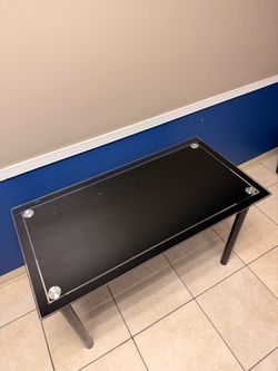 Modern Black & Glass Computer Desk / Home Office Writing Table/Desk