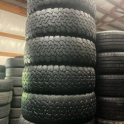 265 70 17 BFGOODRICH        MATCHING SET OF 6