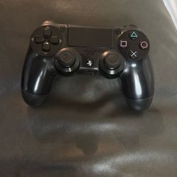 PlayStation 4 Duel Shock Controller 