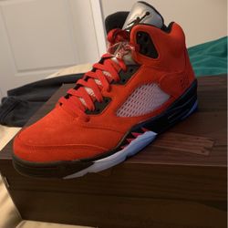 Jordan 5 Raging Bull Size 9
