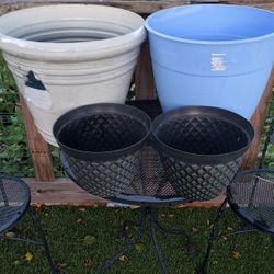 Four Resin Plastic Garden Flower Pots Package Deal 