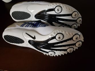 Nike sporting shoes