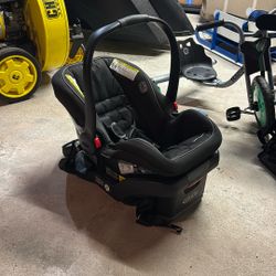 Graco car seat