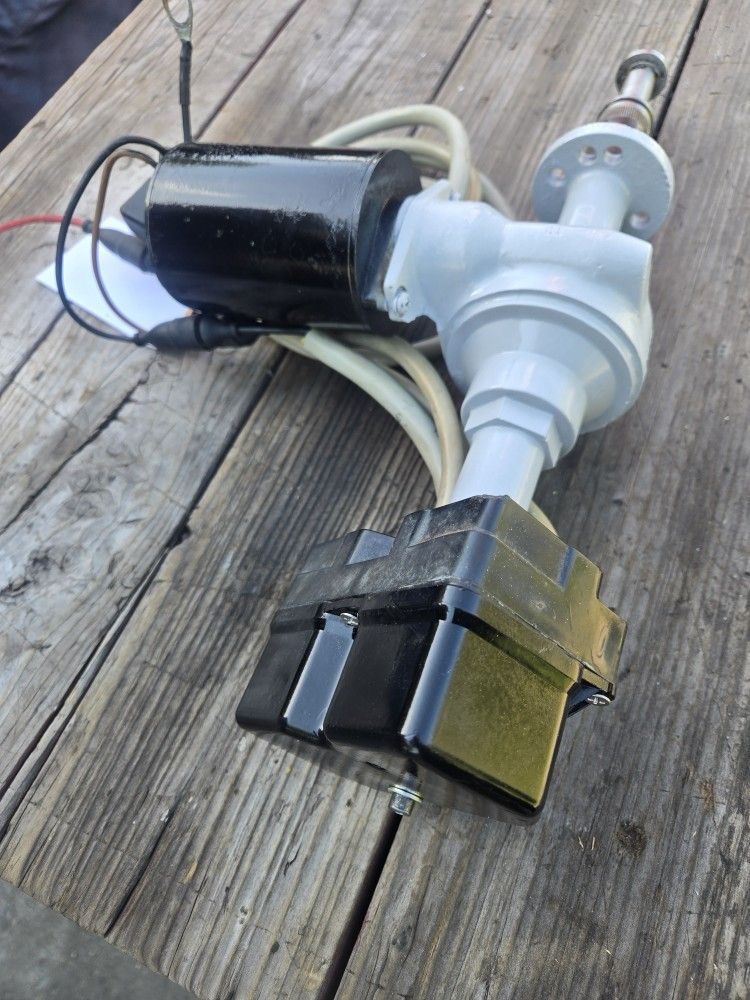 Volvo Penta Trim Cylinder And Trim Jack