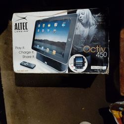 IPad Charging Dock And Speaker