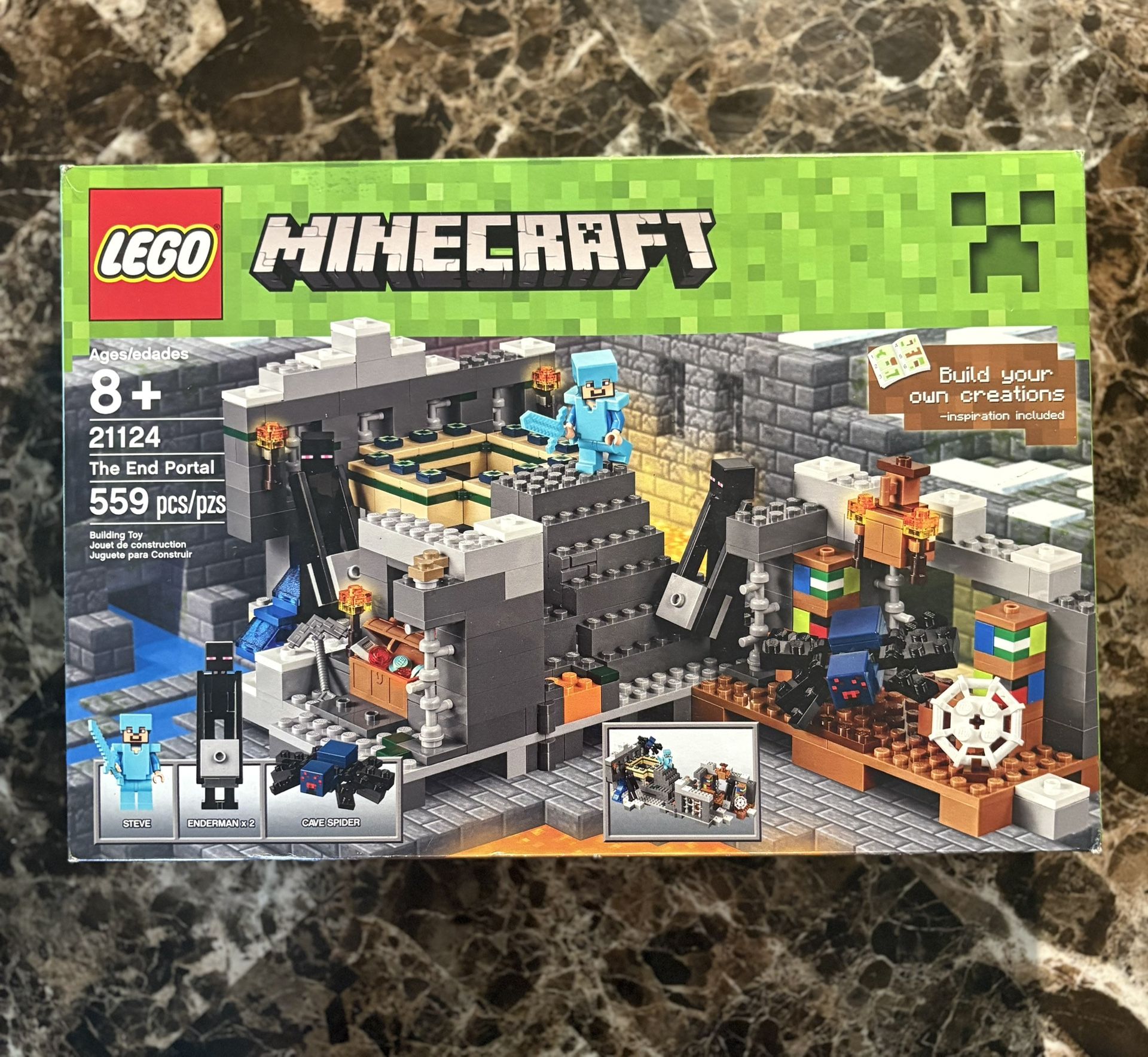 Retired LEGO Minecraft Set
