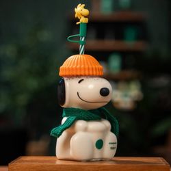 Starbucks x Peanuts Snoopy Glass Cold Cup