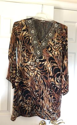 Embellished tunic top