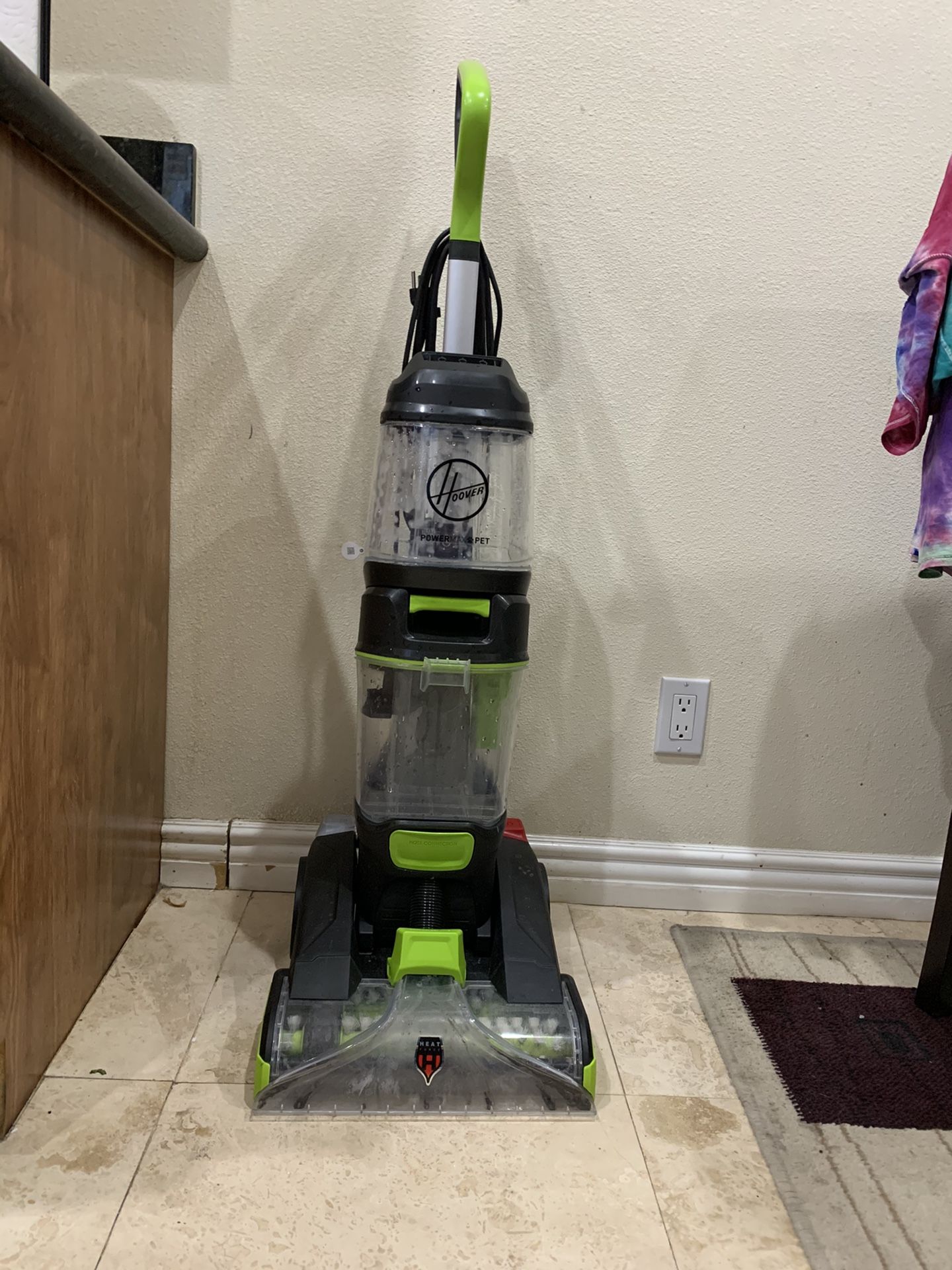 Hoover Carpet Shampooer