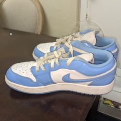 Jordan 1 light blue