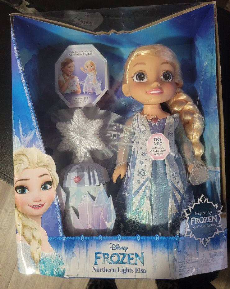 Frozen Northern Lights Elsa Doll