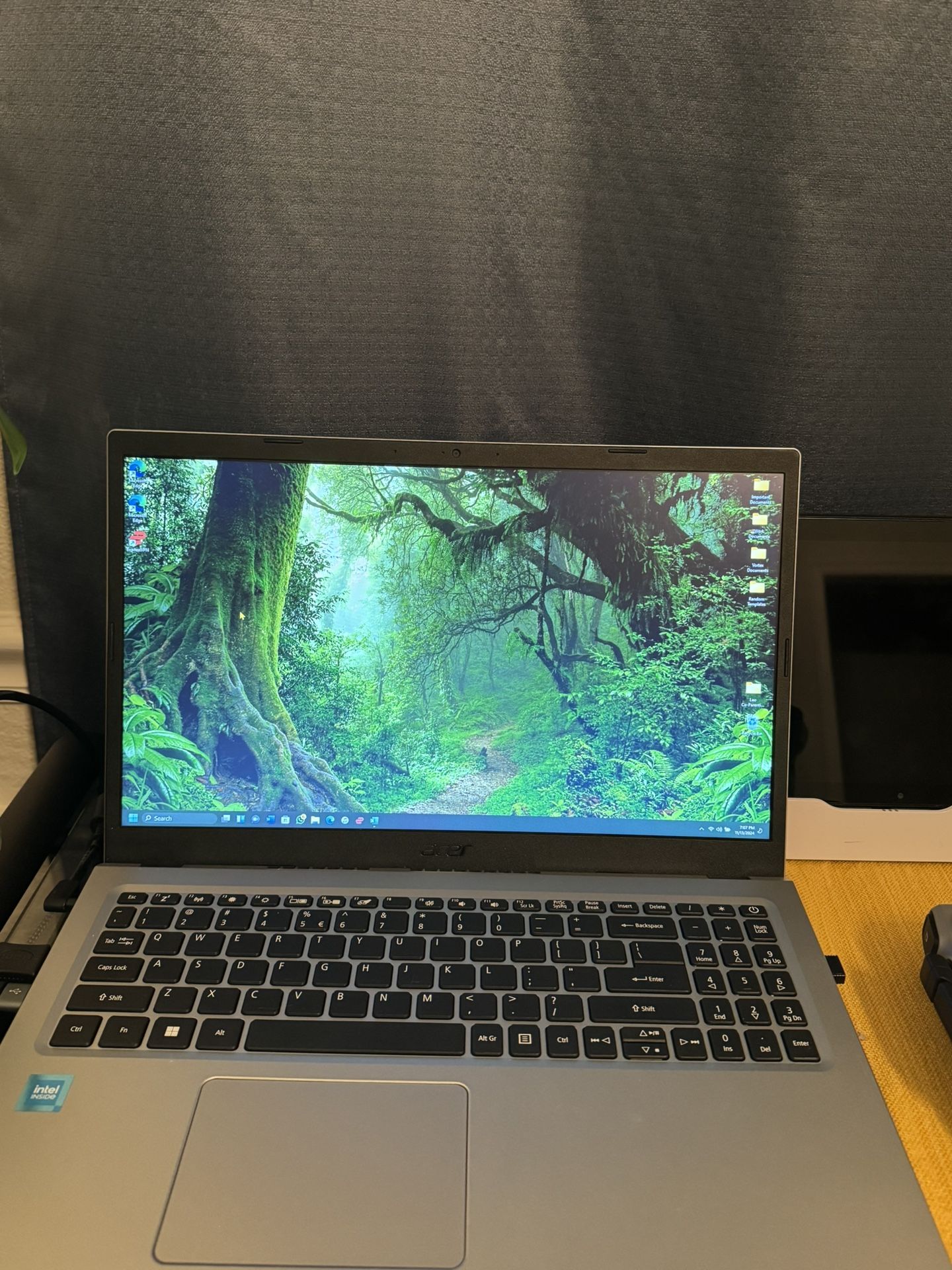 Acer Laptop Brand new