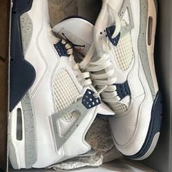 Air Jordan Retro 4 Midnight 