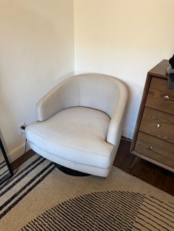 Upholstered Swivel Chair