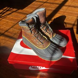Nike Woodside ll Boots