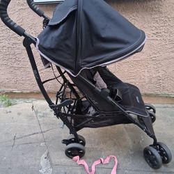 Summer  3D Lite Stroller 