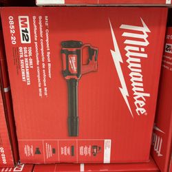 Milwaukee New Blower 12M 